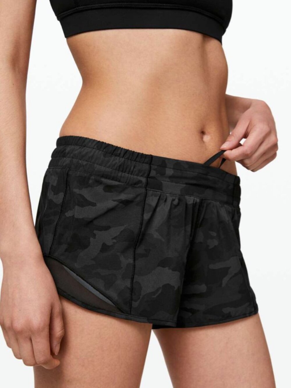 Lululemon Hotty Hot Short II *2.5" Incognito Camo Multi Grey / Black